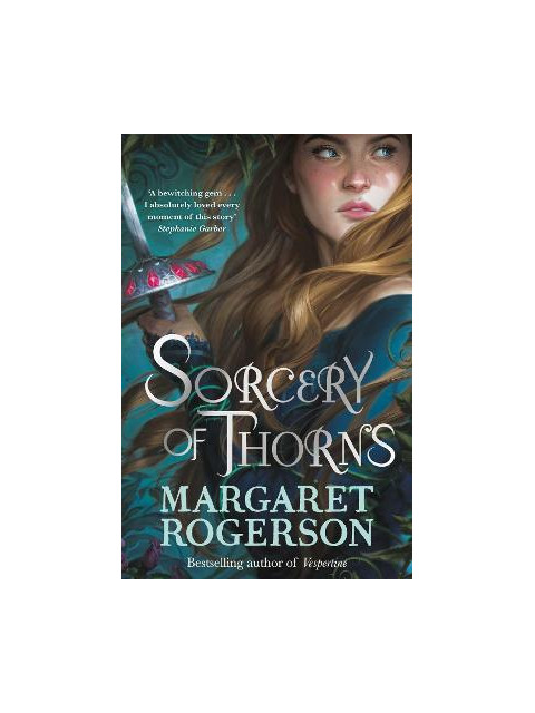 SORCERY OF THORNS - Margaret Rogerson | ISBN: 9781398518131